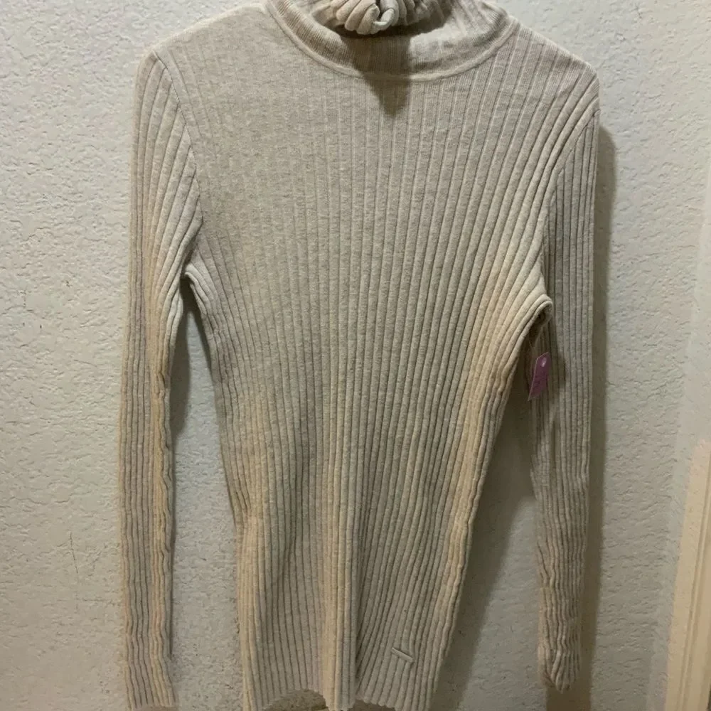 Tory Burch Womens Size M Long Sleeve Turtleneck Ribbed Sweater
